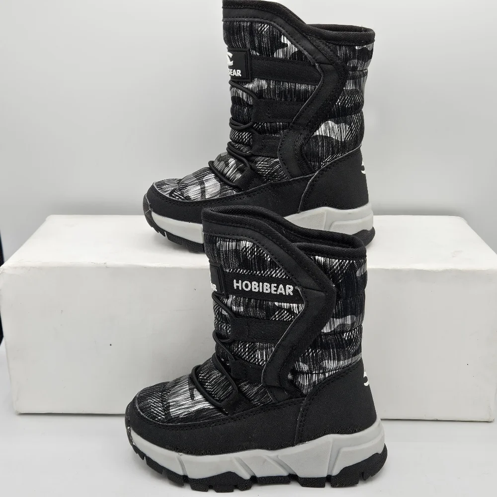 Hobibear kids boots size 9 ( 7